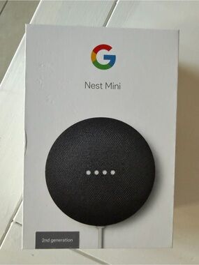 google Nest Mini smart speaker - 2nd generation/ charcoal black WITH BOX!